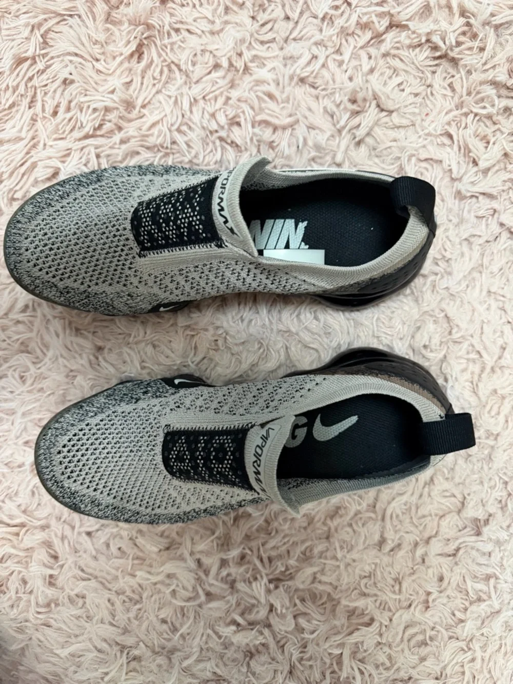 Women's Nike Air VaporMax Moc 2 - Picture 3 of 9